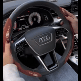 Lenkradbezug aus Wildleder