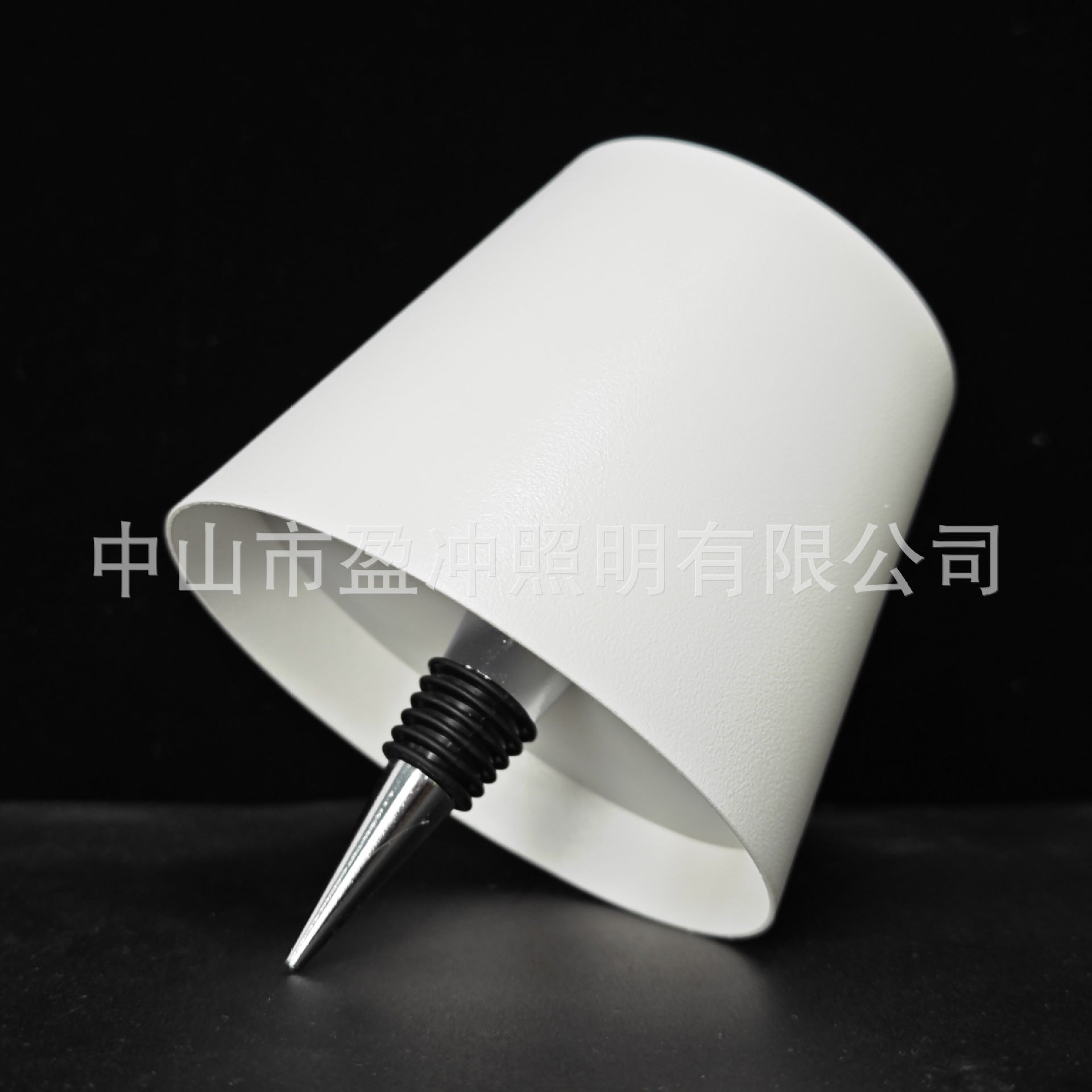 Marina Brillo Flaschenlampe